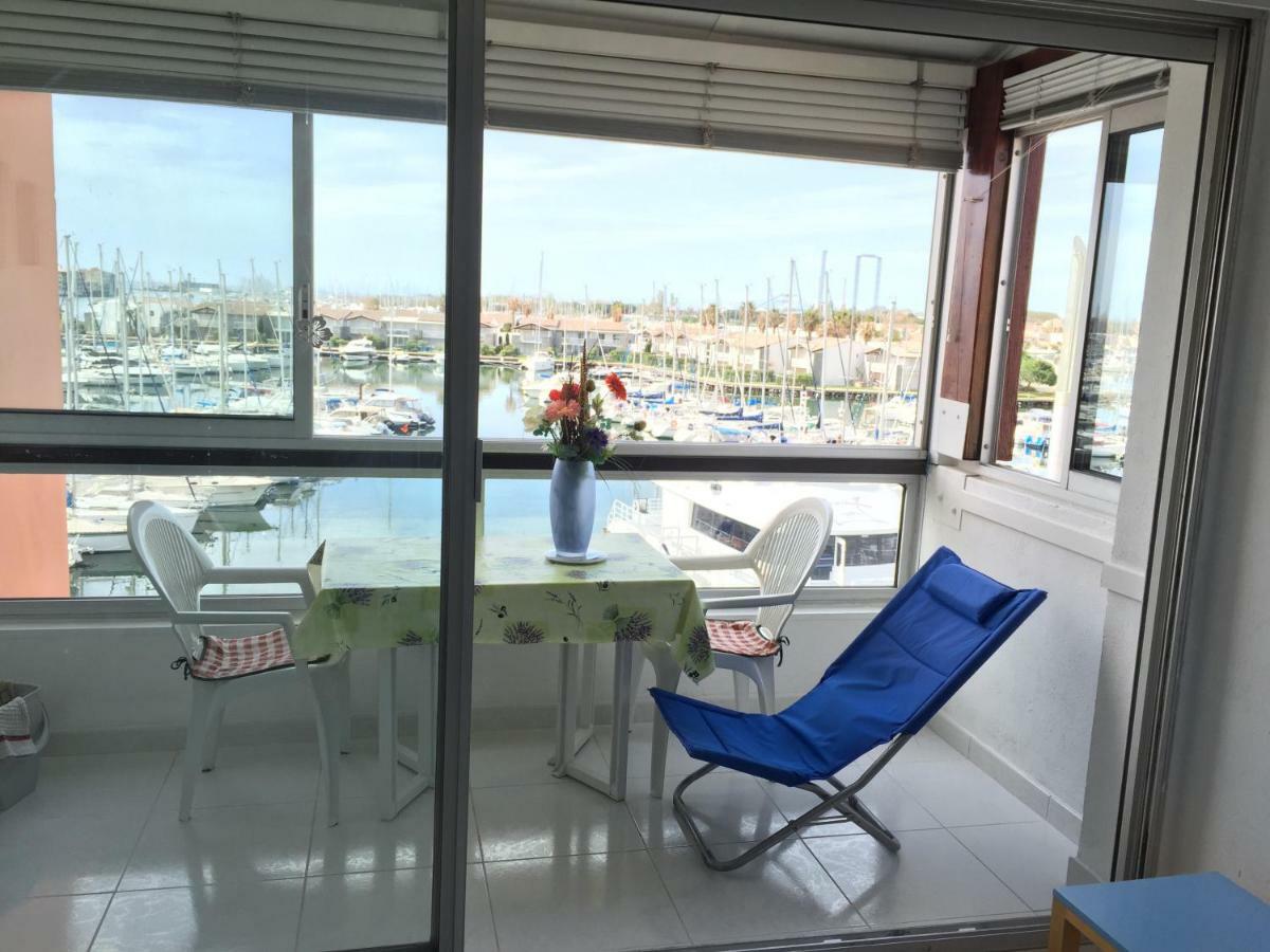 Studio Face Au Port Agde Luaran gambar